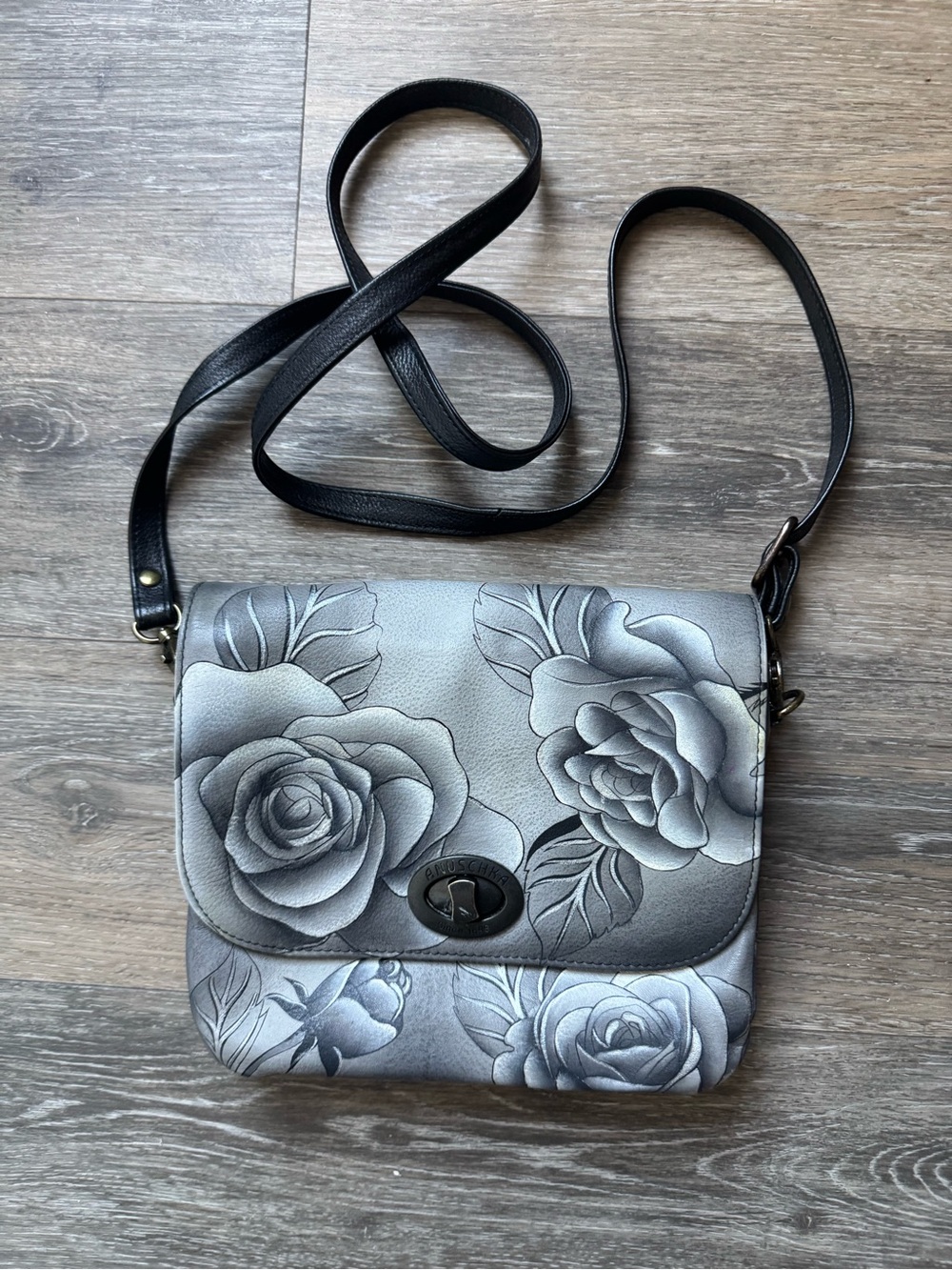 Anna by Anuschka Triple Compartment Flap Crossbody - 8428 - Picture 3 of 10